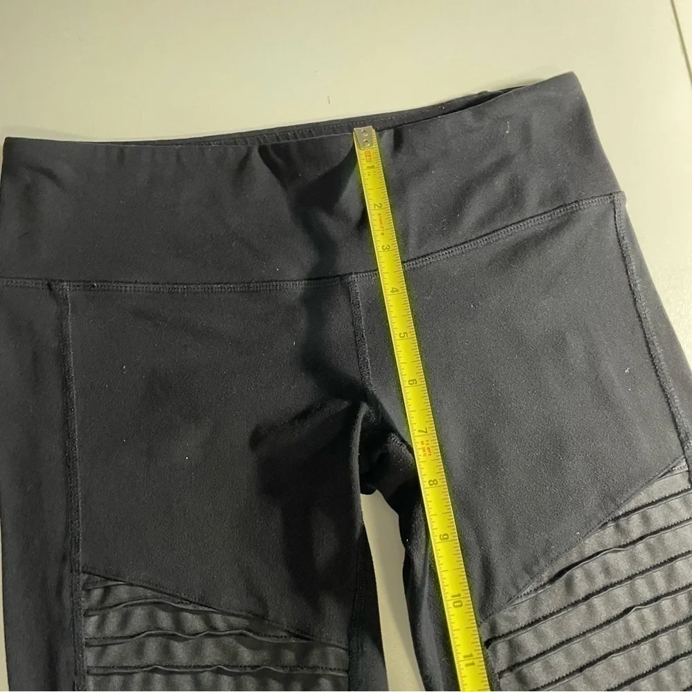 Alo Yoga Black Motto Mid Rise Leggings
